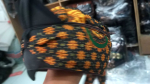 udeng Sunda blangkon Jawa ikat kepala