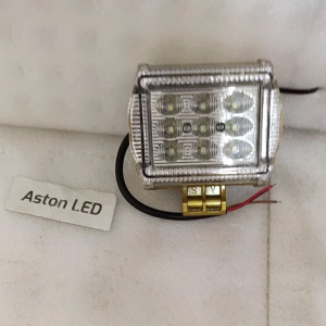 LAMPU TEMBAK/LAMPU SOROT LED 9 MATA PUTIH SENJA BIRU FLASH UNIVERSAL DC 12V Harga 1 Biji