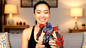 Transformers Brave Troops Toys BTT-02 BTT02 Optimus Prime