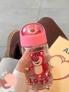 Bình nước Gấu Dâu thuỷ tinh cao cấp