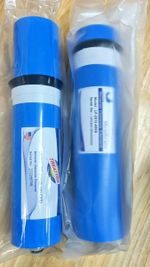 400 GPD กรองเมมเบรน Unipure / Treatton ไส้กรองอารโอ 28x13 นิ้ว รุ่น 400 RO มือของร่างกาย