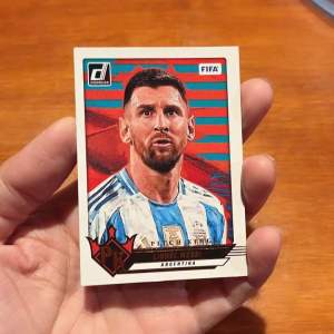 Lionel Messi ⚽️ อาร์เจนติน่า 🇦🇷 การ์ดสะสมฟุตบอล FIFA ⚽️ Donruss PITCH KINGS BRONZE CARD ⚽️ Argentina 🇦🇷 เมสซี่ ⚽️
