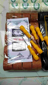 Benang Sol Nilon dan Jarum Sol: Peralatan Tukang Kayu