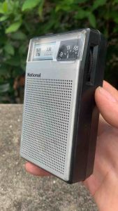 Radio bãi Nhật National R-1016 Máy đẹp Hàng sưu tầm cổ điển thập niên 70