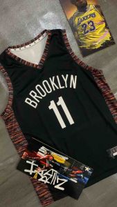 JERSEY BASKET KYRIE IRVING BROOKLYN NETS 2022 2023 CITY MULTICOLOR 11 SWINGMAN
