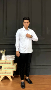 Kemeja Putih Lengan Panjang untuk Pria