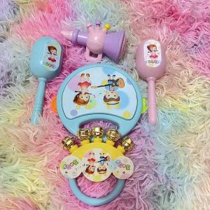 Bộ đồ chơi xúc xắc 5 món nhạc cụ phát tiếng kêu vui nhộn kích thích vận động và giác quan của bé