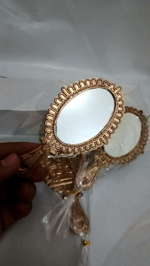 isi 50pcs souvenir pernikahan kaca cermin oval emas kemas plastik