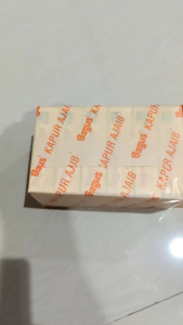 Kapur Anti Semut Isi 12pcs: Solusi Pengendali Semut Efektif