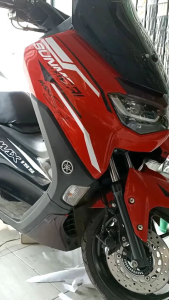 Stiker Striping Cutting NMAX Baru: Desain dan Modifikasi