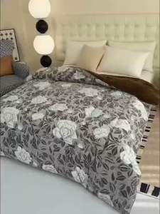 Chăn lông thỏ Yuka hàng nhập khẩu bề mặt mềm mịn  giữ nhiệt tốt chăn nặng 38kg kích thước 2mx2m3