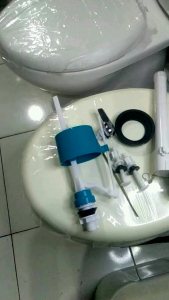 Sparepart closet duduk engkol depan Alat dalaman tanki closet tuas depan 1 set alat closet tuas flush universal