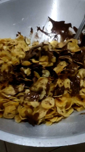 Keripik Pisang Lumer Tiramisu 225gr Premium box 650ml