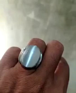 cincin batu akik matakucing putih dim 20x15 mm