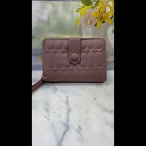 DOMPET WANITA LIPAT KANCING UKURAN SEDANG