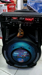 DB AUDIO Bluetrek PA-1285 Bluetooth Speaker