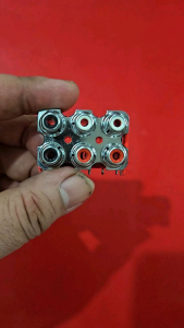 SOKET RCA ISI 6 PIN (MERAH PUTIH HITAM) ORIGINAL