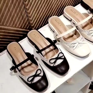 Aliya Yomie Sandal Mules Unik Sandal wanita Heels/Hak 3cm