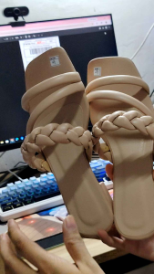 Riza Sandals with 1 inch heels