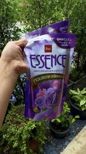 BSC ESSENCE Essence เอสเซ้นส์น้ำยาซักผ้าสูตรเข้มข้นขนาด650มล.