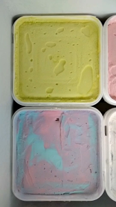 ไอศกรีมรสมิ้นท์ช็อกชิพขายยกกล่องพลาสติกน้ำหนัก7กิโลกรัม