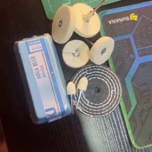 ชุดขัดเงาสแตนเลส 8 ชิ้น 💢 สุดยอดสำหรับขัดงานชิ้นเล็ก งาน DIY (สินค้าเป็นไปตามภาพ)