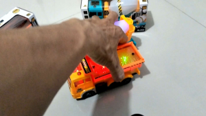 Mainan Anak Konstruksi Truck Molen Musik & Lampu