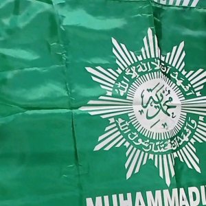 Bendera Muhammadiyah Besar dan Kecil