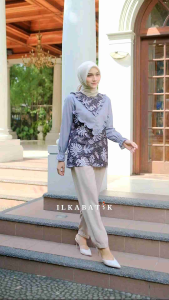 ILKABATIK Karina Blouse Batik Ruffle Busui Motif Daun Floral Hitam Batik Kerja Kantor Seragam Wanita