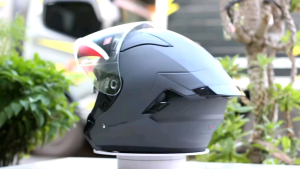 Helm HRV PROTON 2VISOR