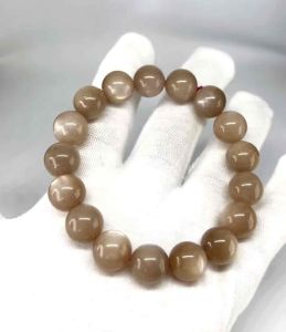 NATURAL PEACH MOONSTONE BRACELET ( Stone for new beginnings )