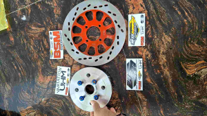 PLENDES ADAPTOR CAKRAM BELAKANG RX KING NINJA GL JUPITER VEGA R NEW SET BAUT TITANIUM