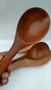 Centong Nasi Kayu Jati Kwalitas Premium Panjang 23 cm