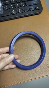 ซีลยูคัพ 90x105x12 วงนอก 105 หนา 12 มิล พื้นฐาน PU ซีลยูคัพ ซีลปากกระบอก ซีลไฮดรอลิก ซีลกระบอก ซีลกระบอกไฮดรอลิก ซีลรถโฟล์คลิฟท์ ซีลคูโบต้า ซีลถ้วย ซีลยูคัพ ซีลปากกระบอก ซีลไฮดรอลิก ซีลกระบอก ซีลกระบอกไฮดรอลิก