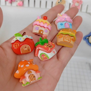 6pcs Cute miniature house figurines with cupcake strawberry apple mushroom and burger house designs DC1255