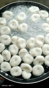 ปลาบุ๋ม ลูกชิ้นตรา 8A | เนื้อเหนียวนู้ อร่อย สินค้าคุณภาพ สะอาด ปลอดภัย น้ำหนักสุทธิ | 1000กรัม