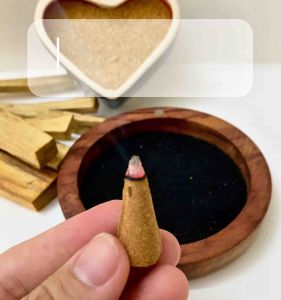 NỤ PALO SANTO- TRẮC XANH- GỖ THÁNH- THANH TẨY HÚT NĂNG LƯỢNG TÍCH CỰC CÂN BẰNG CẢM XÚC HỖ TRỢ THIỀN ĐỊNH- TANUSTORE