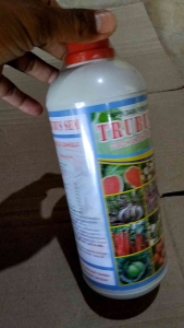 Pupuk Cair Lengkap Daun Bunga Buah TRUBUS SEMI 1 Liter
