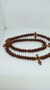 Tasbih Tijani Kayu NOGOSARI: Desain Tradisional & Fungsi Ibadah