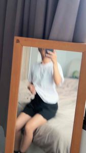 กางเกงยีนส์ขาสั้นผู้หญิงเอวสูง กางเกงยีนส์ขาสั้น แบบขาดปลายขา ผ้ายีนส์