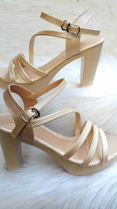 Giày nữ SK 122. cao 9 phân. hàng VNXK. bảo hành 1 năm