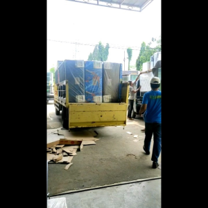 Lemari Pakaian 3 pintu kaca 2 laci - Lemari Plastik Classic Olymplast 2 pintu harga termurah Sumedang Bandung Tasik Purwokerto