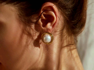 DaVee | Vintage Pearl earrings red Crystal gemstone stud earrings Resin bohemian Artificial gemstone earrings