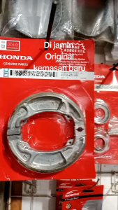 kampas rem belakang beat vario scoopy mega pro ahm astra otopart Motorcycle original