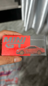 [XESAMSET] Mini GT Nissan Skyline GT-R Tommykaira R (Red) – Mô Hình Xe 1:64 Diecast Cao Cấp có logo bản quyền nissan sau hộp
