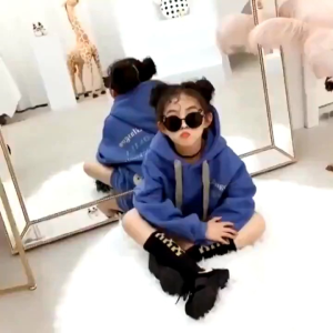 kacamata anak model telinga kucing