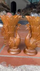 Tượng chim Công trong phong thủy biểu tượng cho cuộc sống Vương Giả Quyền Uy gỗ bách kích thước Cao 30-12-15cm