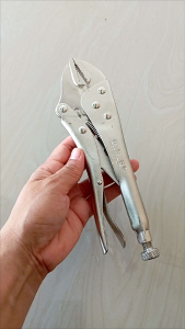 C34 คีมล็อคปากตรง ขนาด250mm.