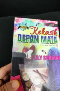 Kekasih Depan Mata (Limited Edition) - Lily Suriani (NEW)