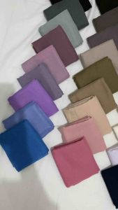 LALA HIJAB - Segiempat Paris Jadul Varisha Red Rose/Kerudung Paris